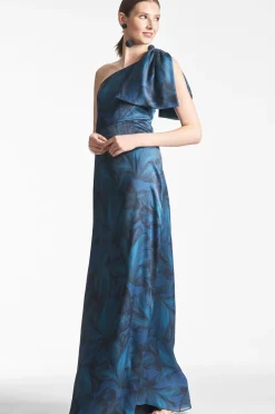 Chelsea Gown-Sachin & Babi New