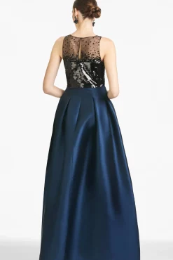 Erica Gown-Sachin & Babi Online