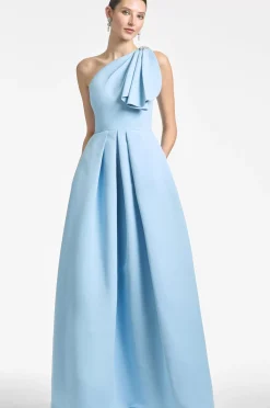 Martina Gown-Sachin & Babi New